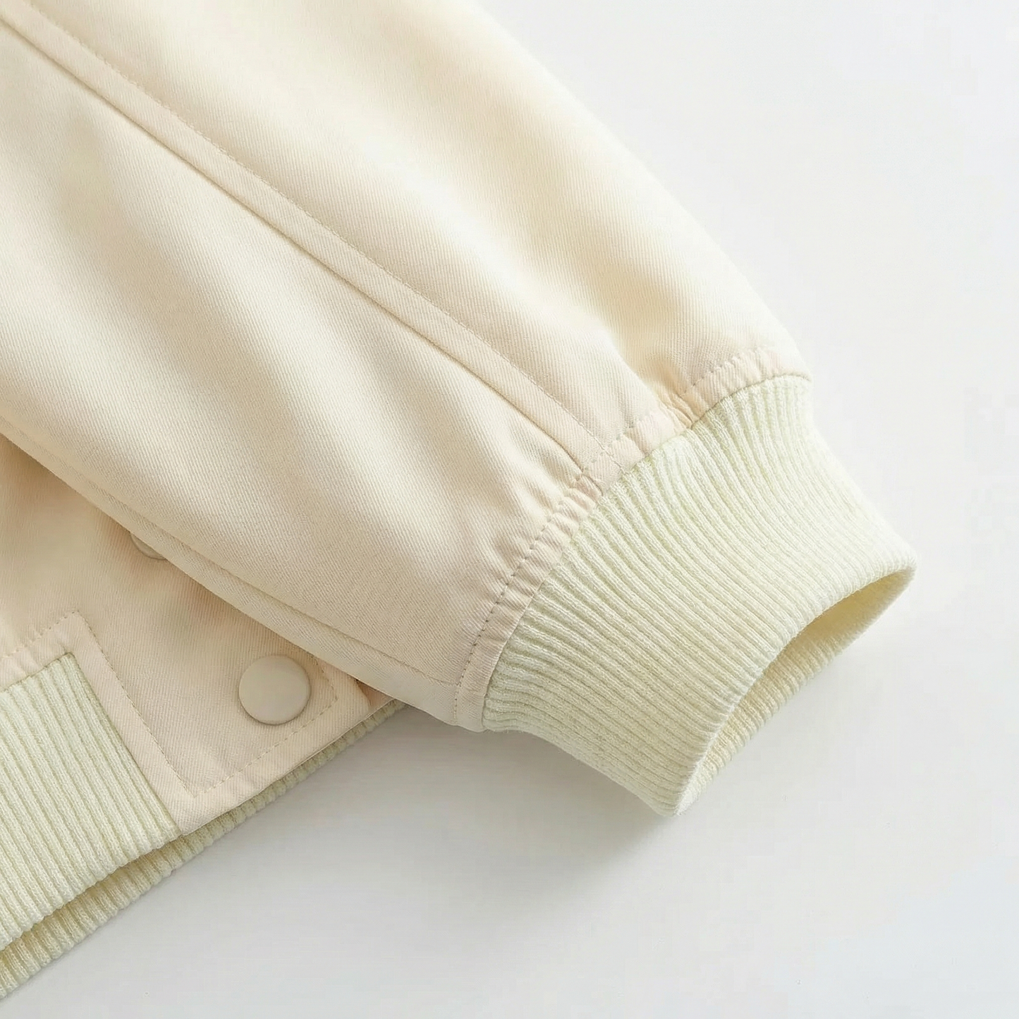 Women’s Spring Jacket – Lightweight Cropped Bomber Style – Casual Everyday Outerwear with Button Closure and Front Pockets